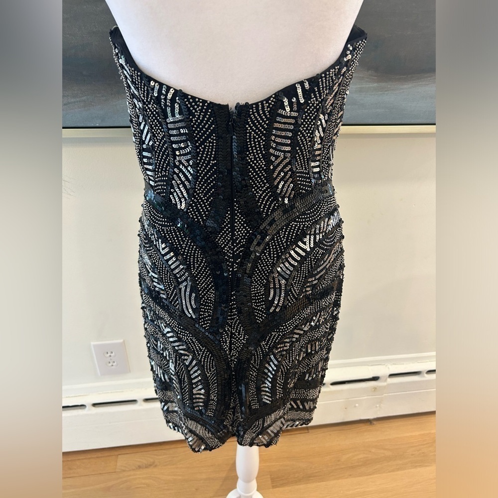 NWOT SCALA Hand Beaded Strapless Dress (Size 8, Fits smaller, P2P 17 inches) - Picture 10 of 15